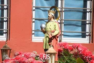 El Valle de los Nueve Alto celebra el día grande de sus fiestas patronales/Francisco Javier Santana.